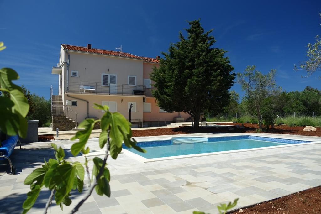 Olive Apartments Ugljan Exterior foto