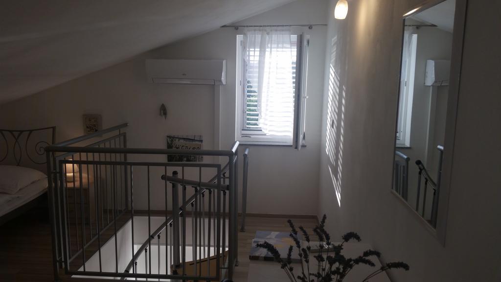 Olive Apartments Ugljan Exterior foto